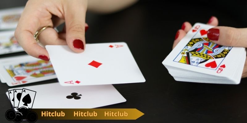 Lý do nên đánh Phỏm trực tuyến